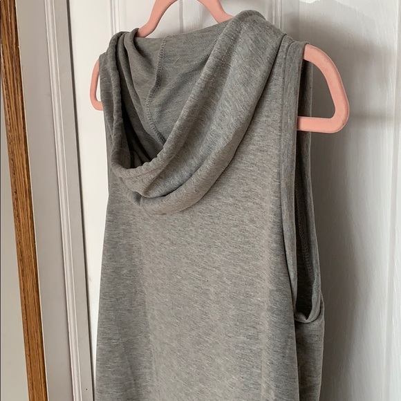 Hoodwinked Casual Dress Silver Icing - Picture 3 of 3